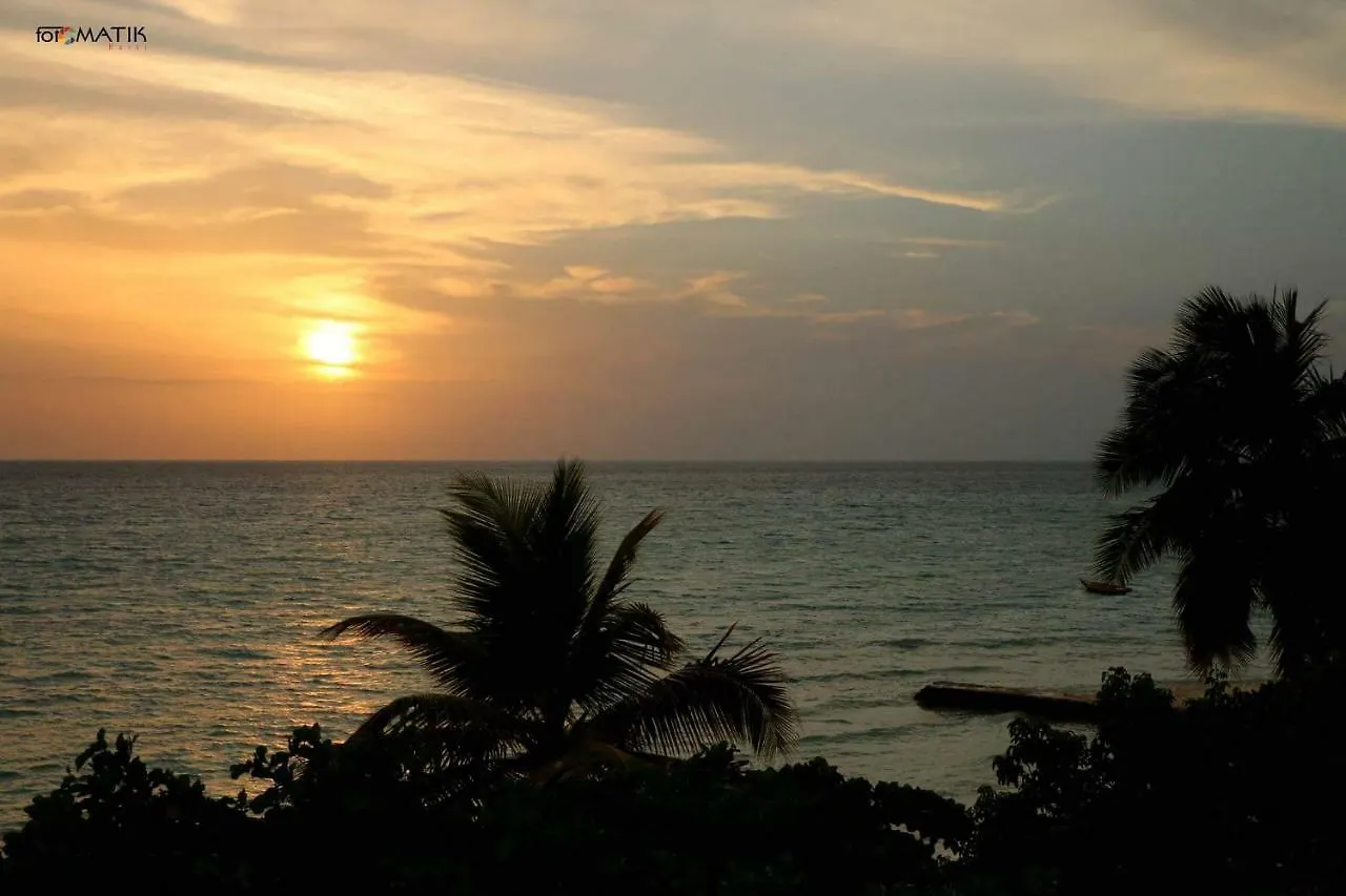 Le Xaragua Hotel Deluge